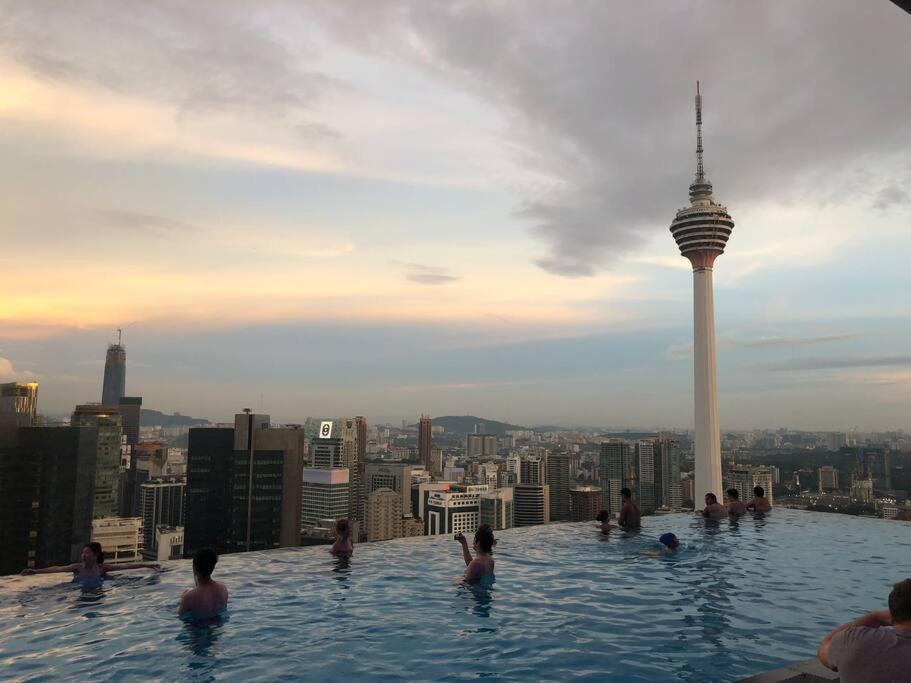 Exotic Elegant Sky Utopia! 魅力四射独特风格.邂逅浪漫吉隆坡美好夜景回忆 Apartment