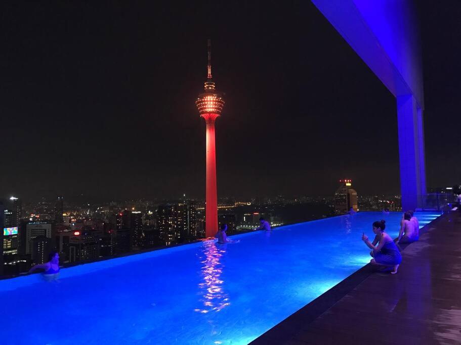 Exotic Elegant Sky Utopia! 魅力四射独特风格.邂逅浪漫吉隆坡美好夜景回忆 Pangsapuri Kuala Lumpur